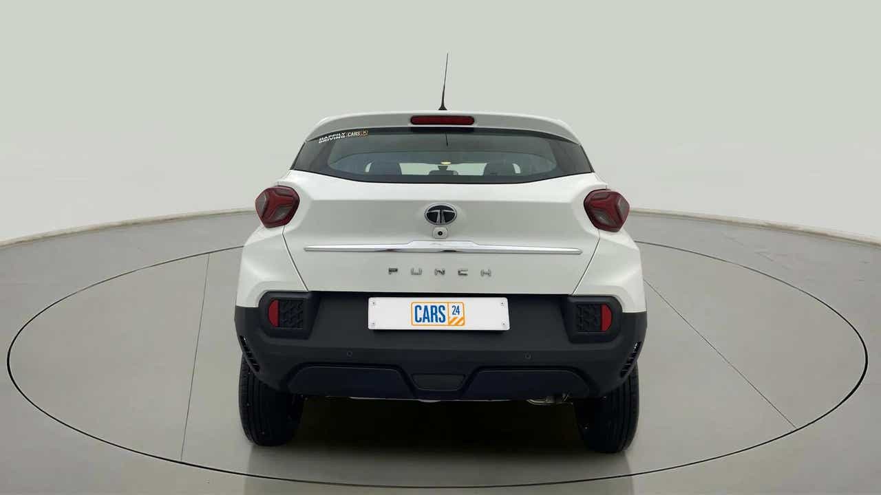 Rear view of a Orcus White Tata Punch