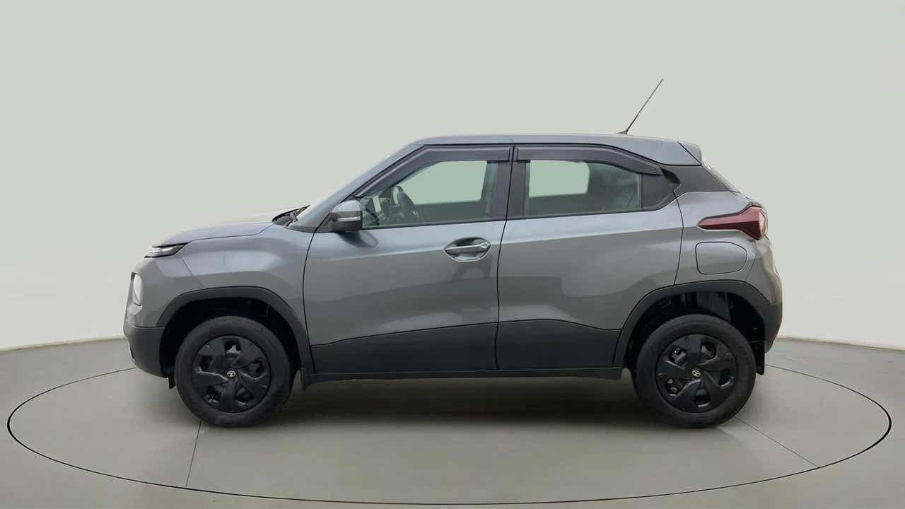 Side view of a Tata Punch