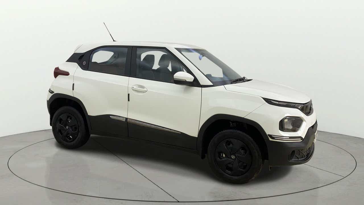 Side view of a Orcus White Tata Punch