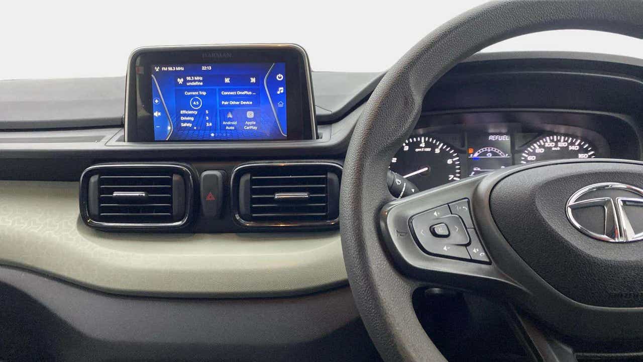 Dashboard and steering wheel of a Tata Punch
