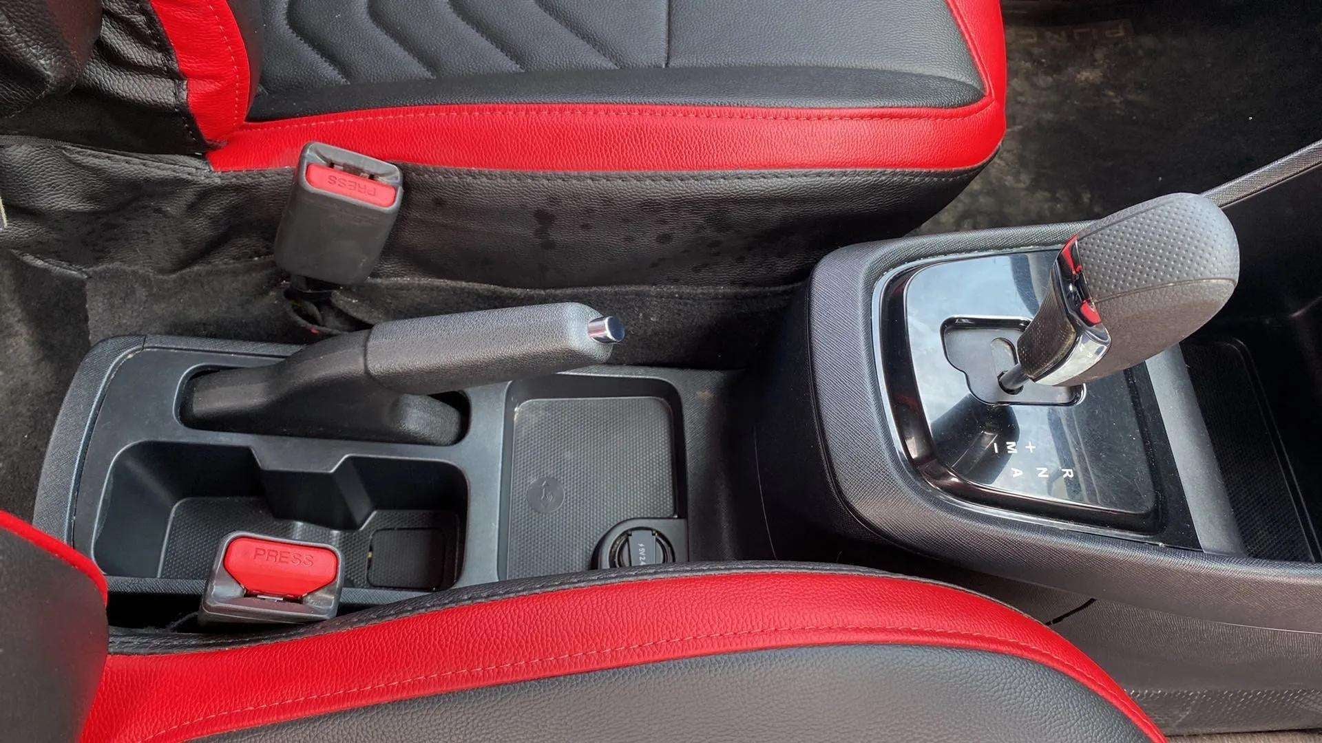 Gear shifter and center console of a Tata Punch
