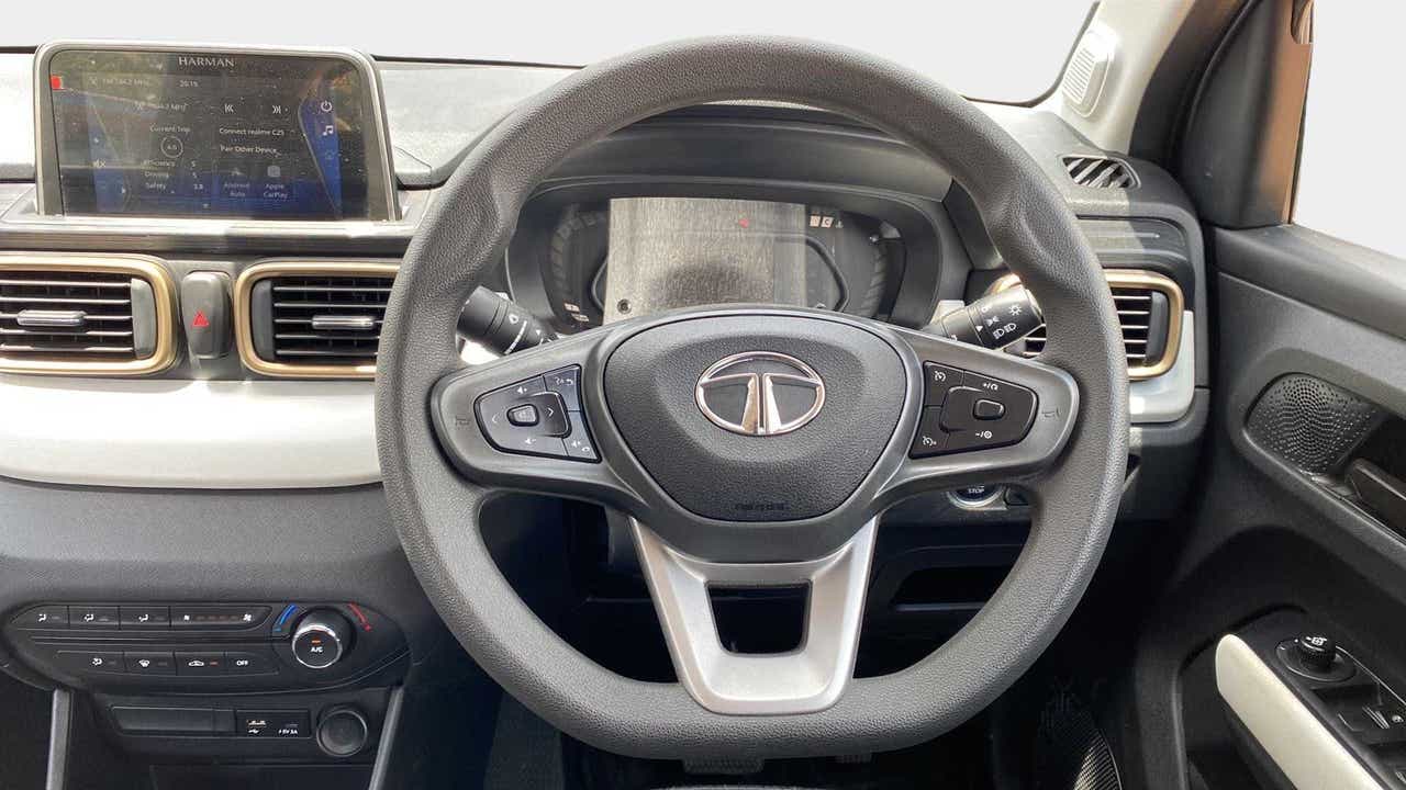 Dashboard and steering wheel of a Tata Punch