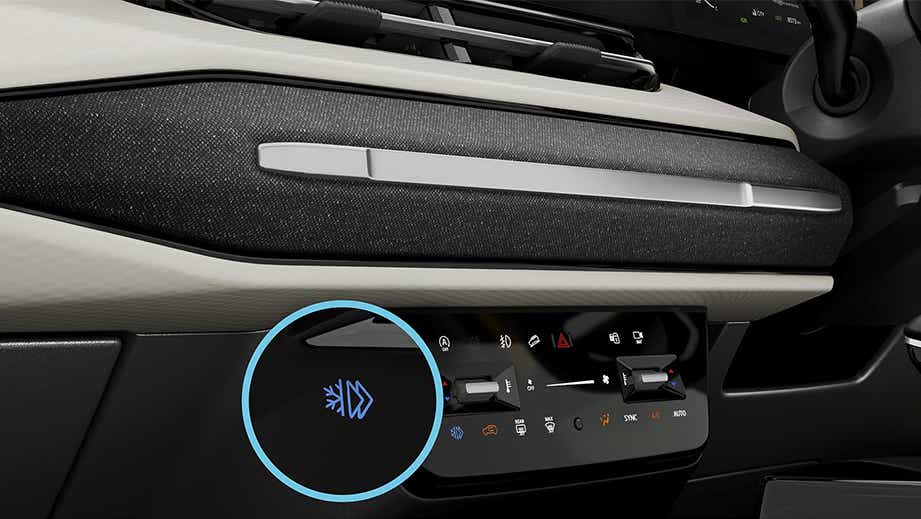 Climate control panel of a Tata Sierra