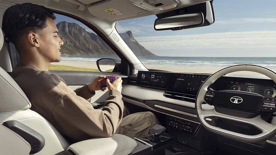 Interior dashboard of a Tata Sierra
