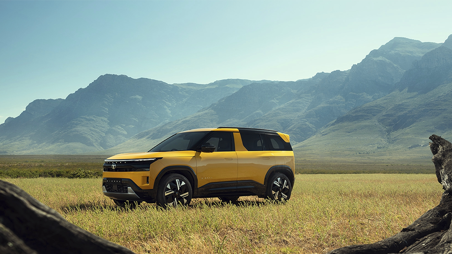 Side view of a andaman adventure Tata Sierra