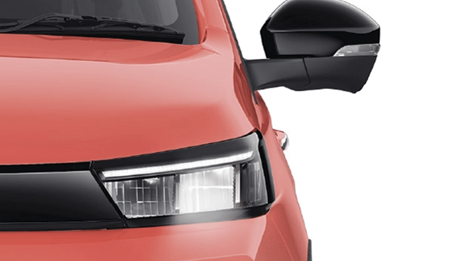 Headlight of Tata Tiago