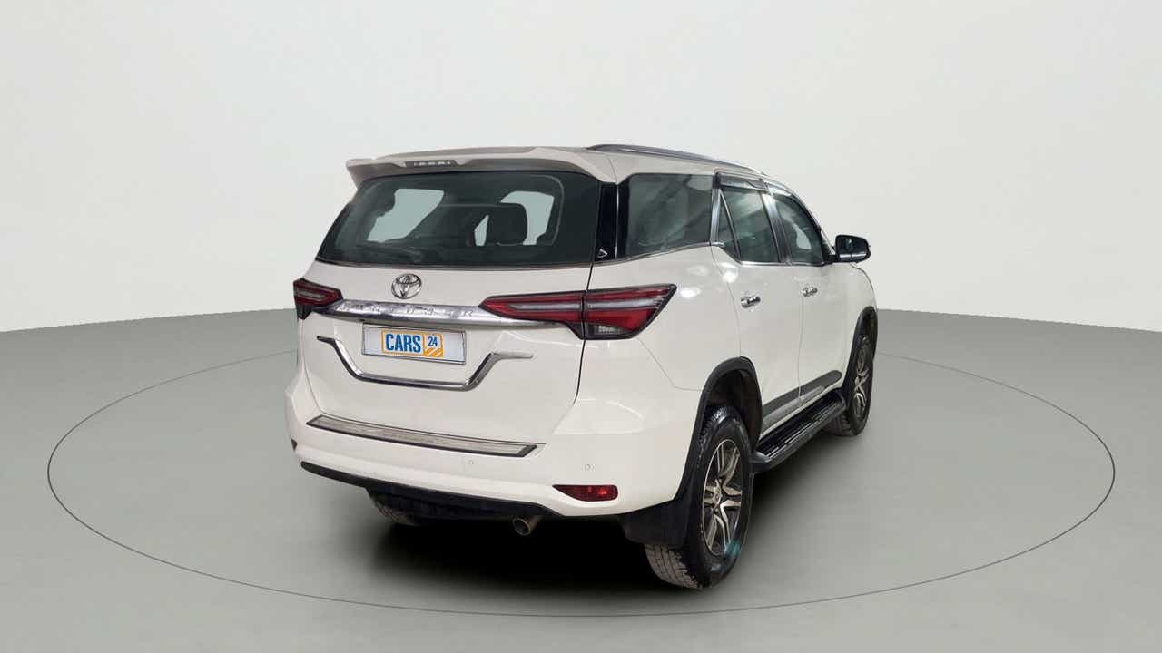 Rear three-quarter view of a Toyota Fortuner