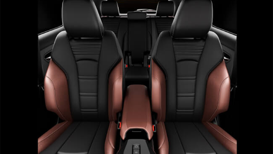 Front seat interior view of Toyota Urban Cruiser Ebella