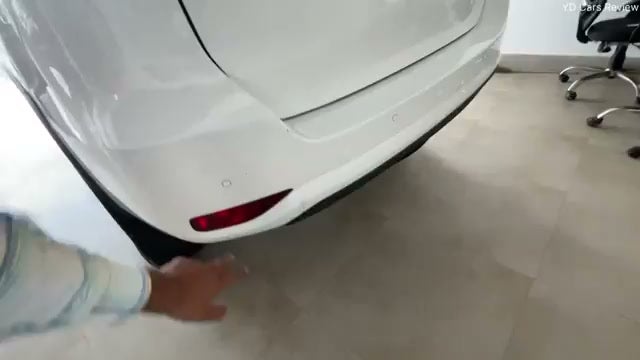 toyota-fortuner-Bootspace-image