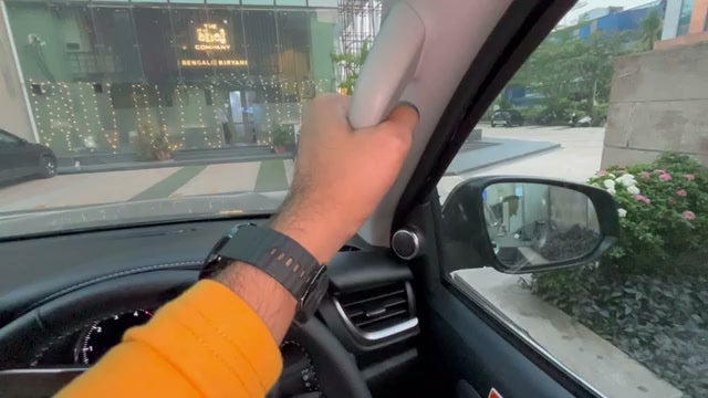 toyota-fortuner-Dashboard-image