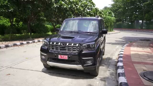 mahindra-scorpio-classic-Engine/Power-image