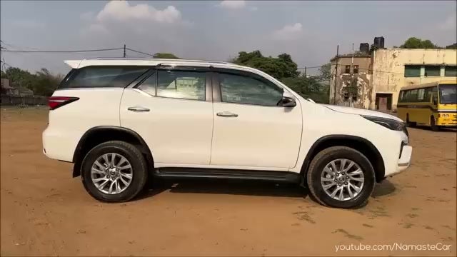 toyota-fortuner-Tyres-image