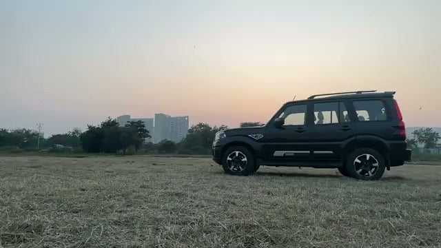 mahindra-scorpio-classic-Tyres-image