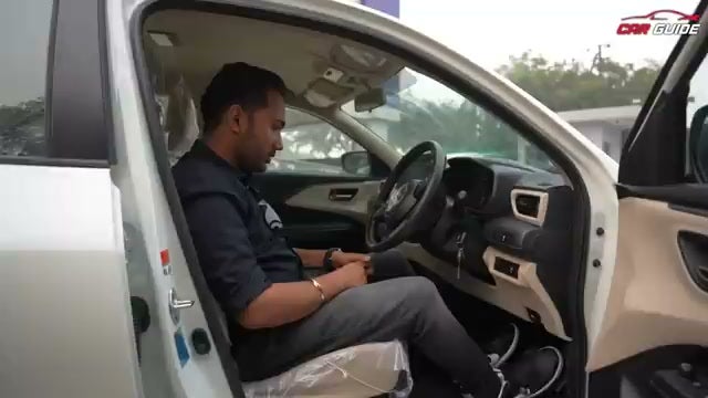 maruti-suzuki-dzire-Steering-image