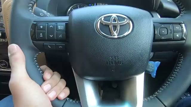 toyota-fortuner-Dashboard-image