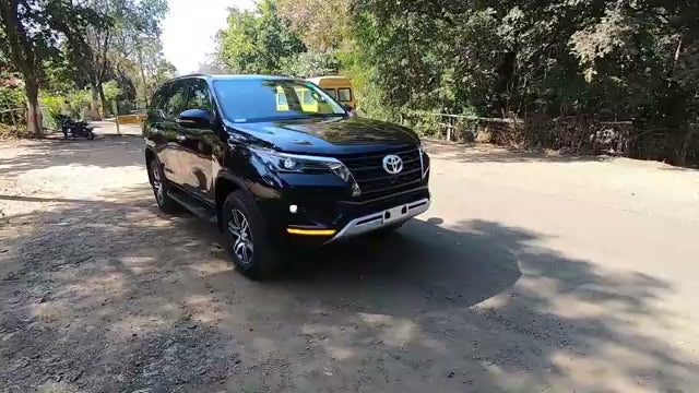 toyota-fortuner-Exterior-image