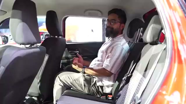 maruti-suzuki-swift-Bootspace-image