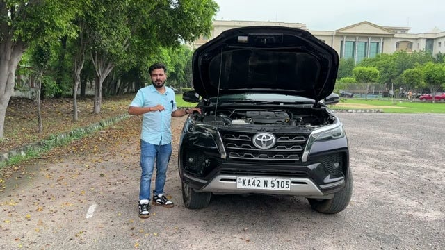 toyota-fortuner-Airbags/Safety-image