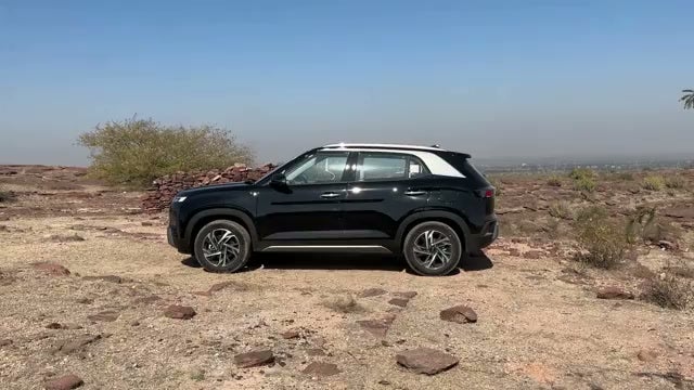 hyundai-creta-Tyres-image