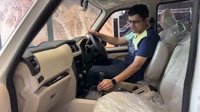 mahindra-scorpio-classic-Dashboard-image