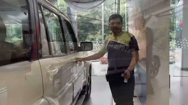 mahindra-scorpio-classic-Interior-image