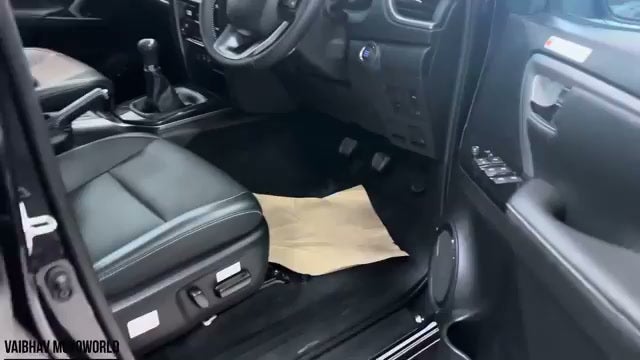 toyota-fortuner-Interior-image