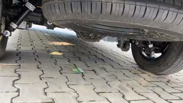 mahindra-scorpio-classic-Bootspace-image