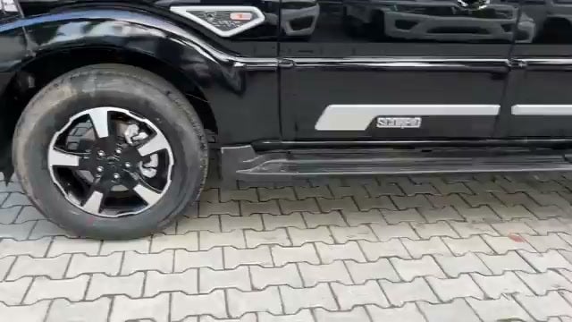 mahindra-scorpio-classic-Tyres-image