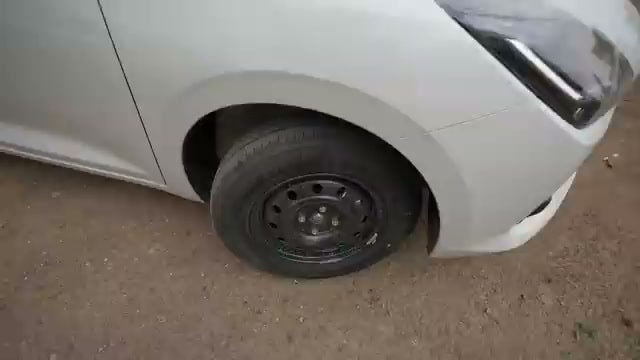 maruti-suzuki-swift-Tyres-image