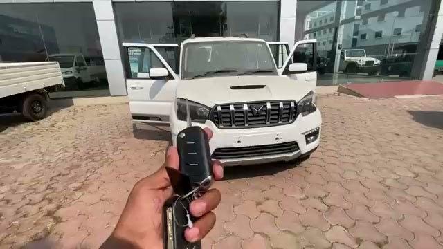 mahindra-scorpio-classic-Exterior-image