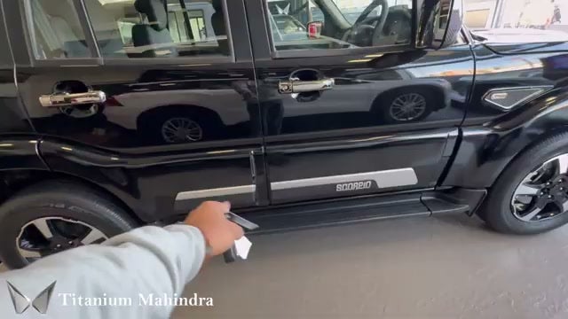 mahindra-scorpio-classic-Steering-image