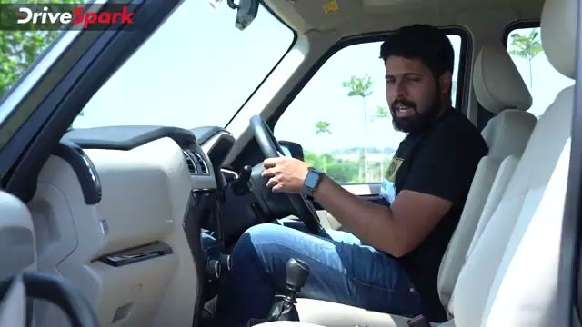 mahindra-scorpio-classic-Interior-image