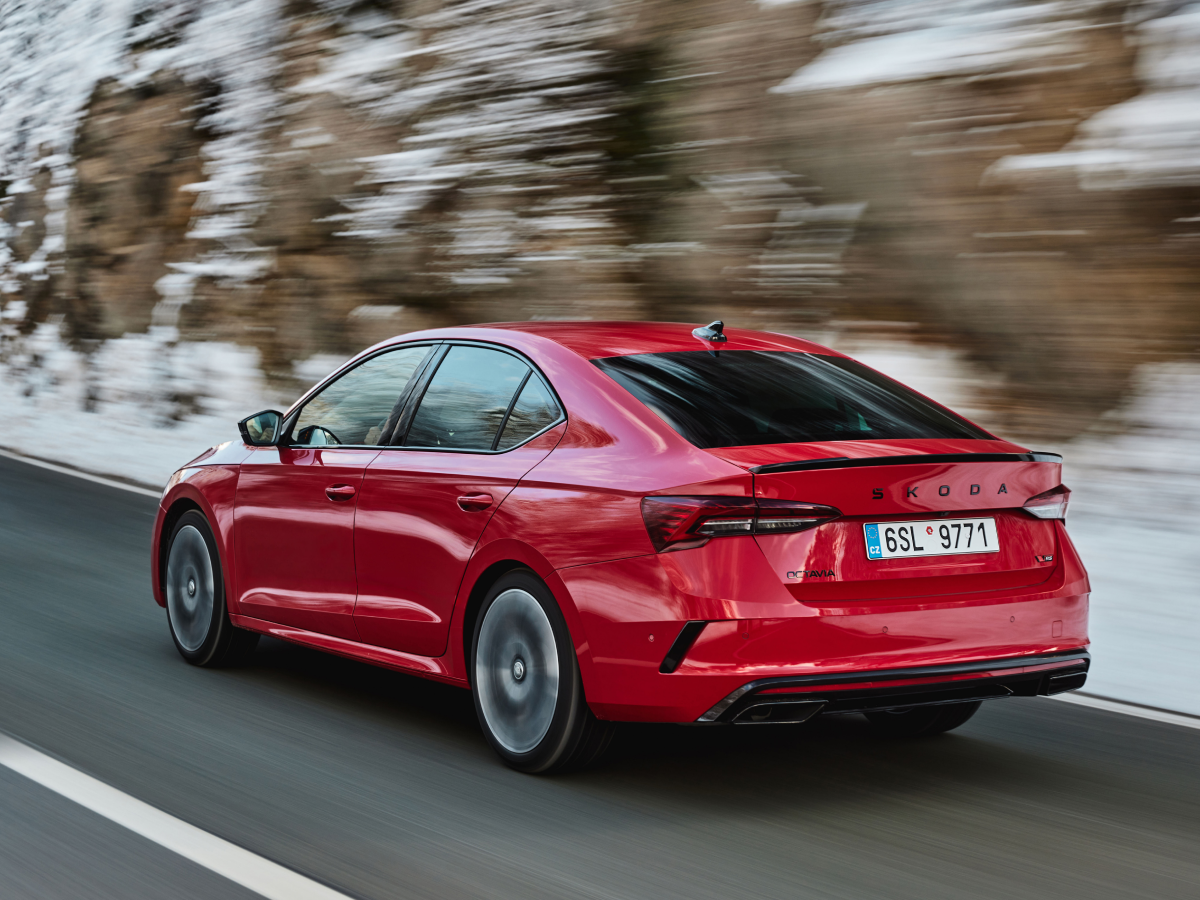 Rear Left Three-Quarter View 