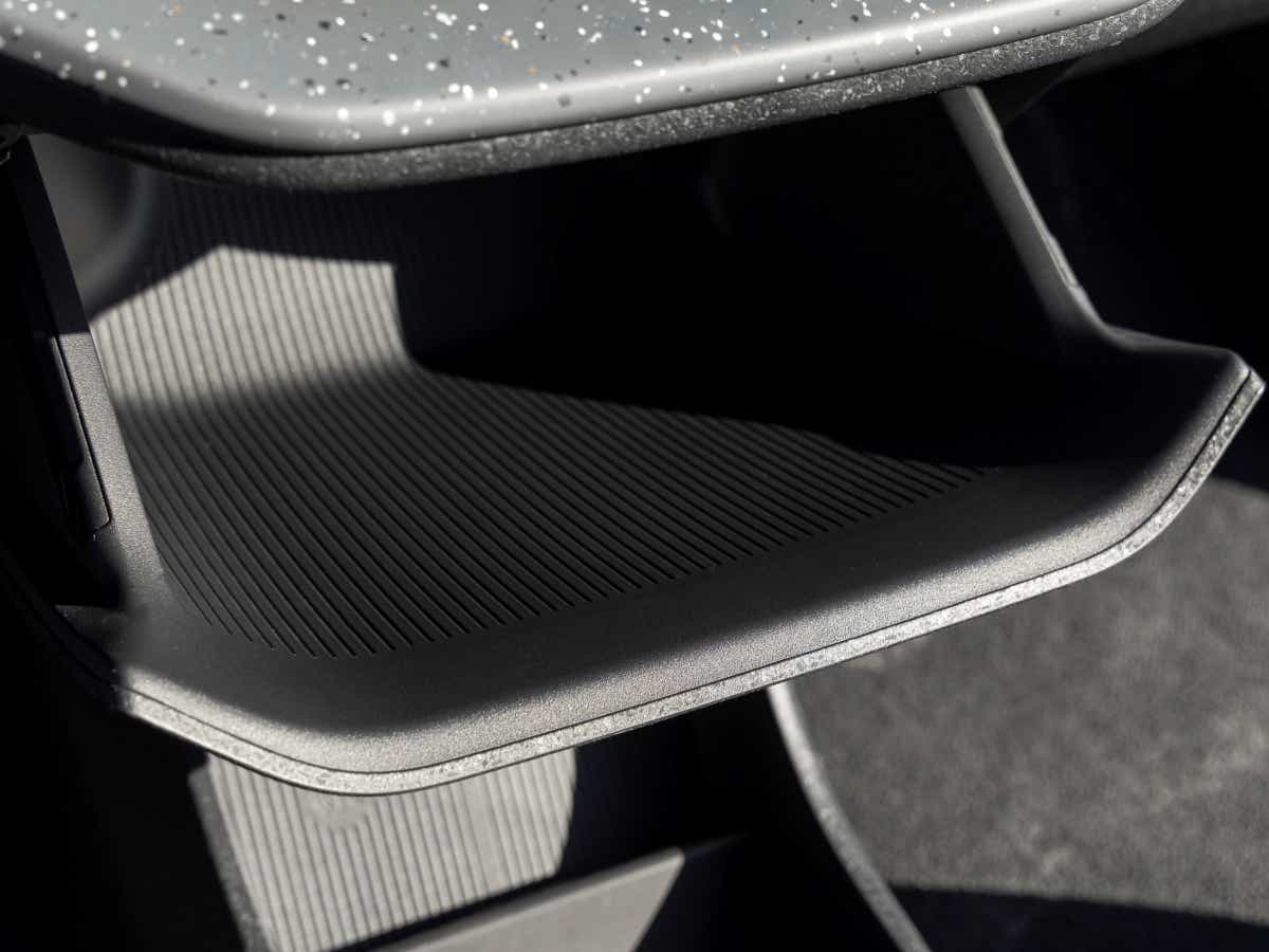 Dashboard shelf of a Volvo EX30