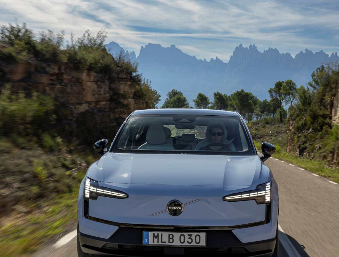 Front view of a Cold blue Volvo EX30