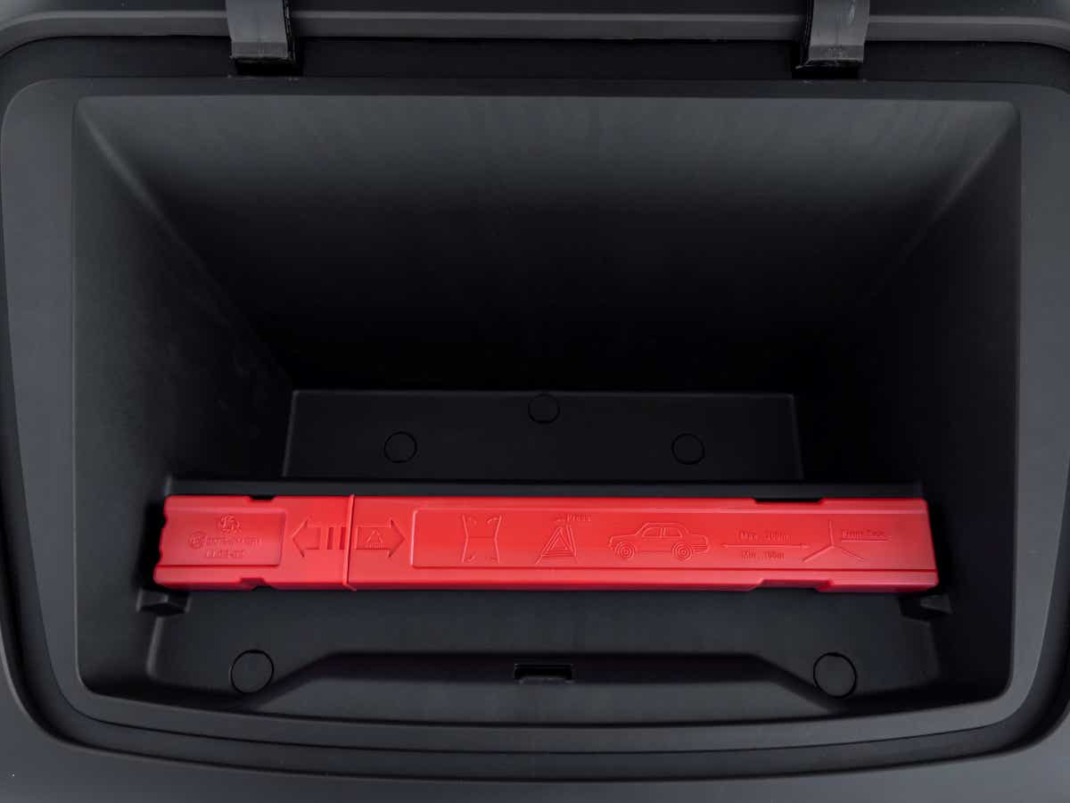 Front storage compartment of a Volvo EX30