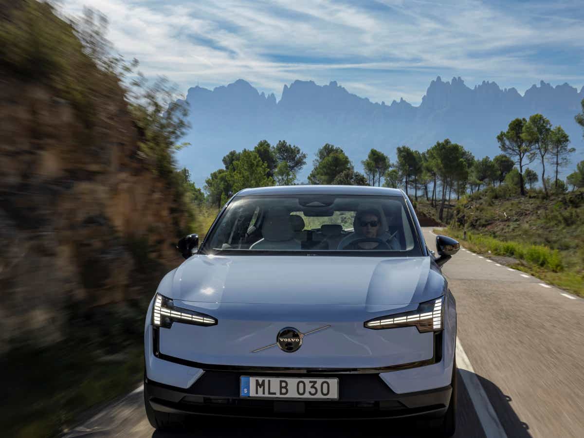 Front view of a cold blue Volvo EX30