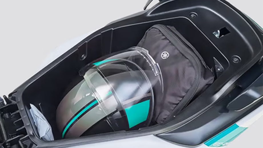 Underseat storage area of Yamaha EC 06