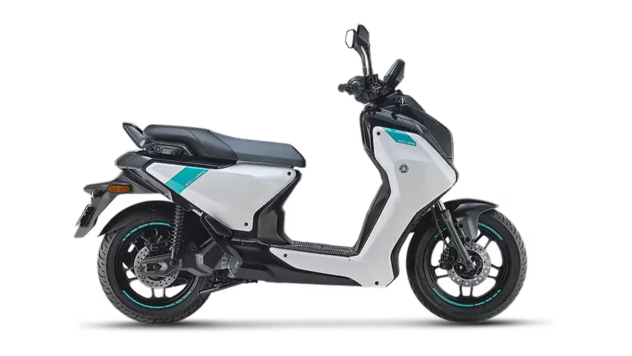 Side view of Yamaha EC 06